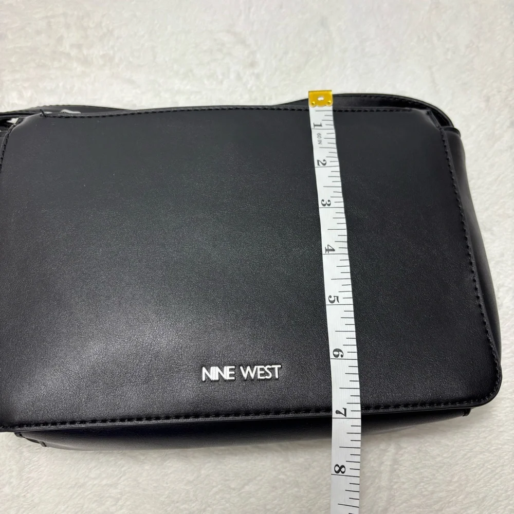 Nine West Elegant Black Crossbody Bag‎